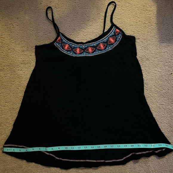 Mossimo Tank - Picture 6 of 6